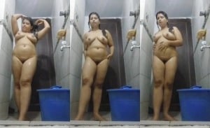 Sexy Desi Girl Bathing