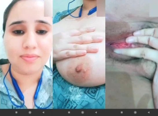 Sexy Bhabhi Shows Her Big Boobs and Pussy