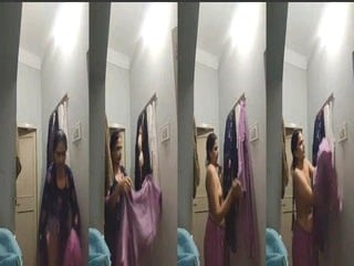 Desi Lady Changing Clothes Hidden Video